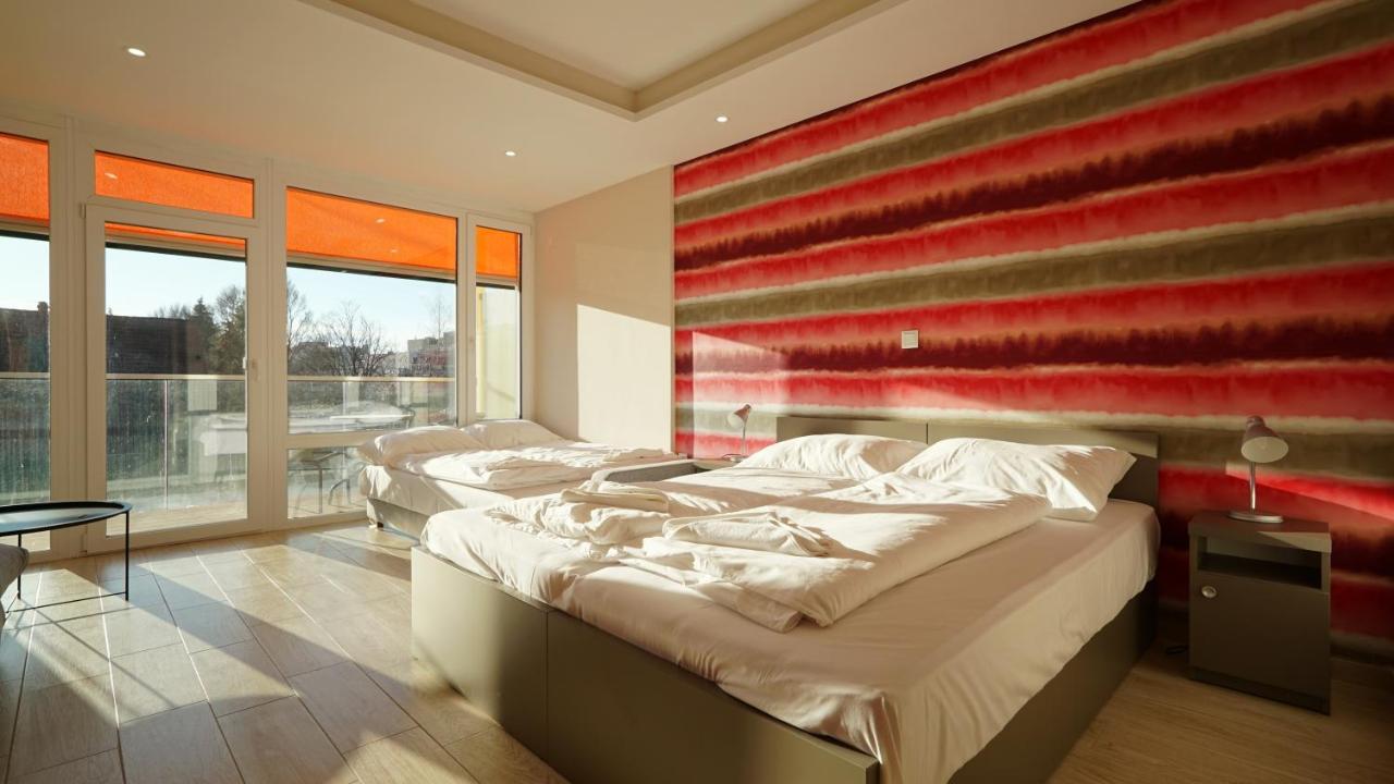 Colors Holiday Hotel Шіофок Екстер'єр фото