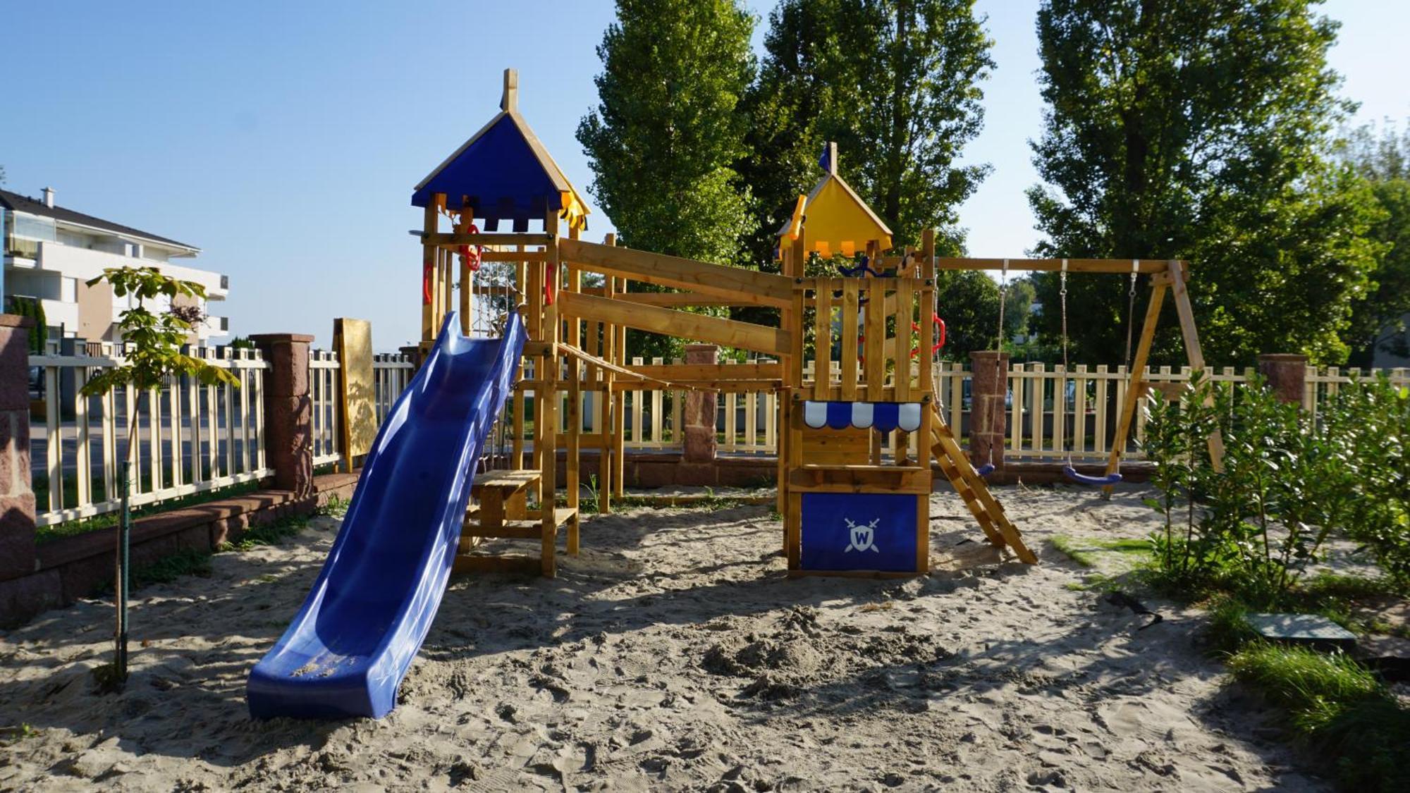 Colors Holiday Hotel Шіофок Екстер'єр фото