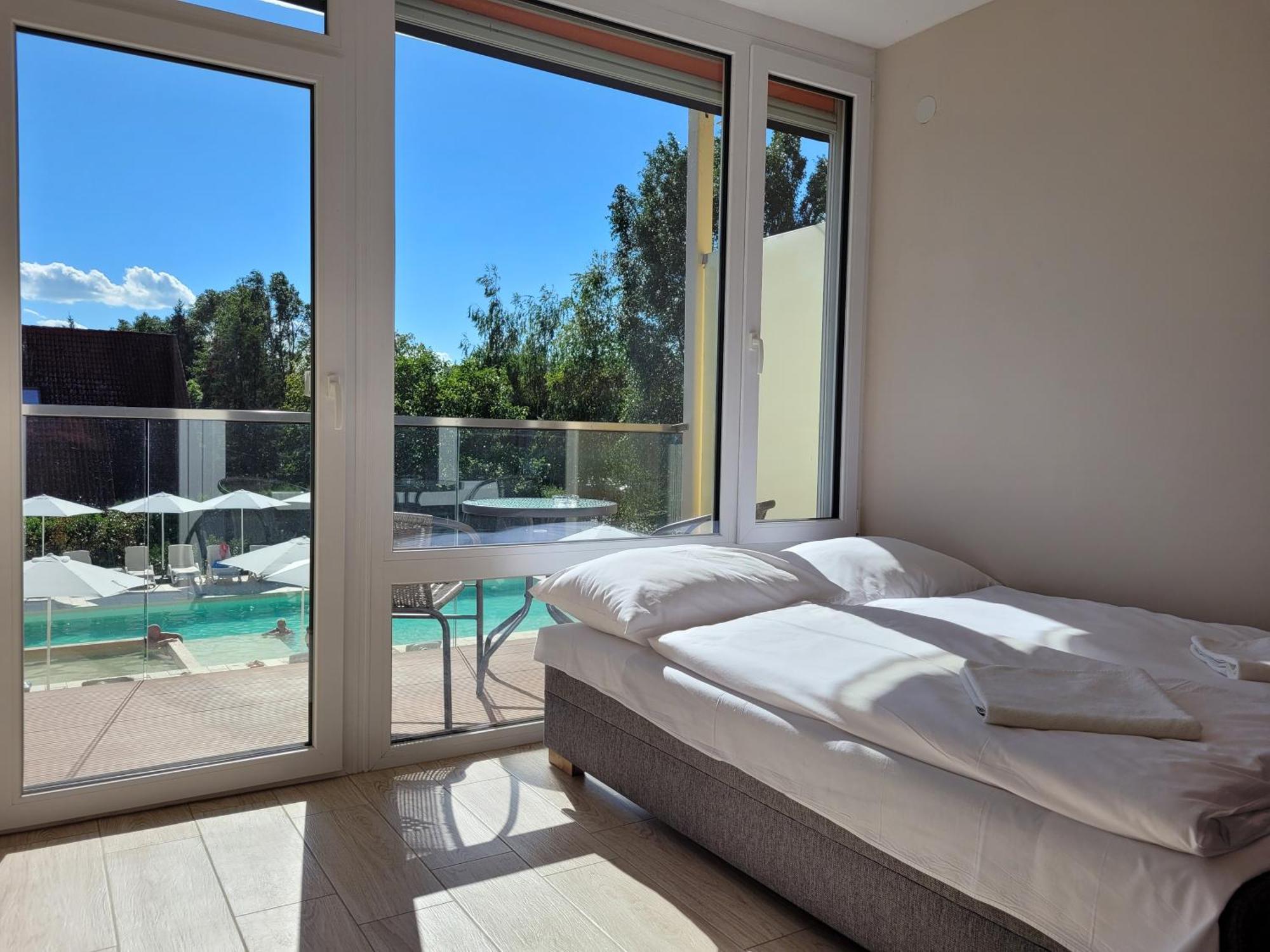 Colors Holiday Hotel Шіофок Номер фото